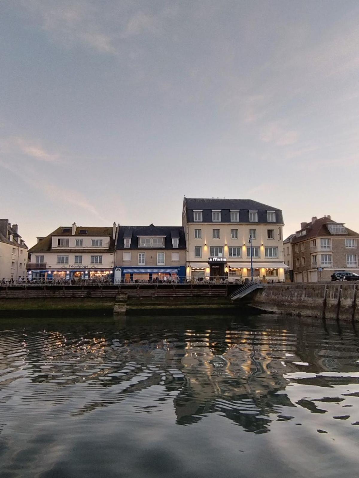 Le Grand Hotel De La Marine "Face A La Mer" Port-en-Bessin-Huppain Kültér fotó